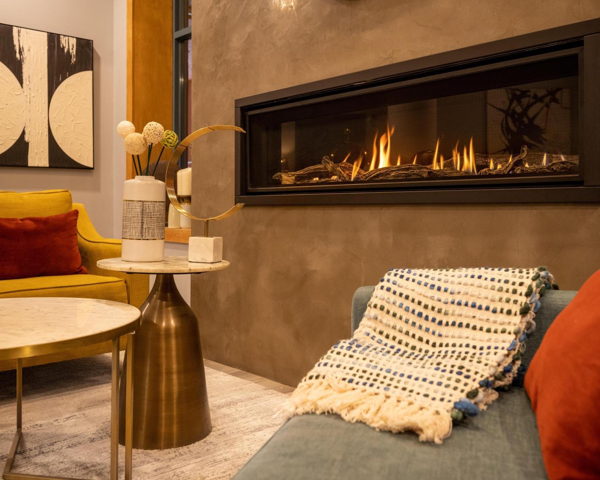 וויסטלר Alpenglow Lodge Family Studio With Murphy Bed By Mva מראה חיצוני תמונה