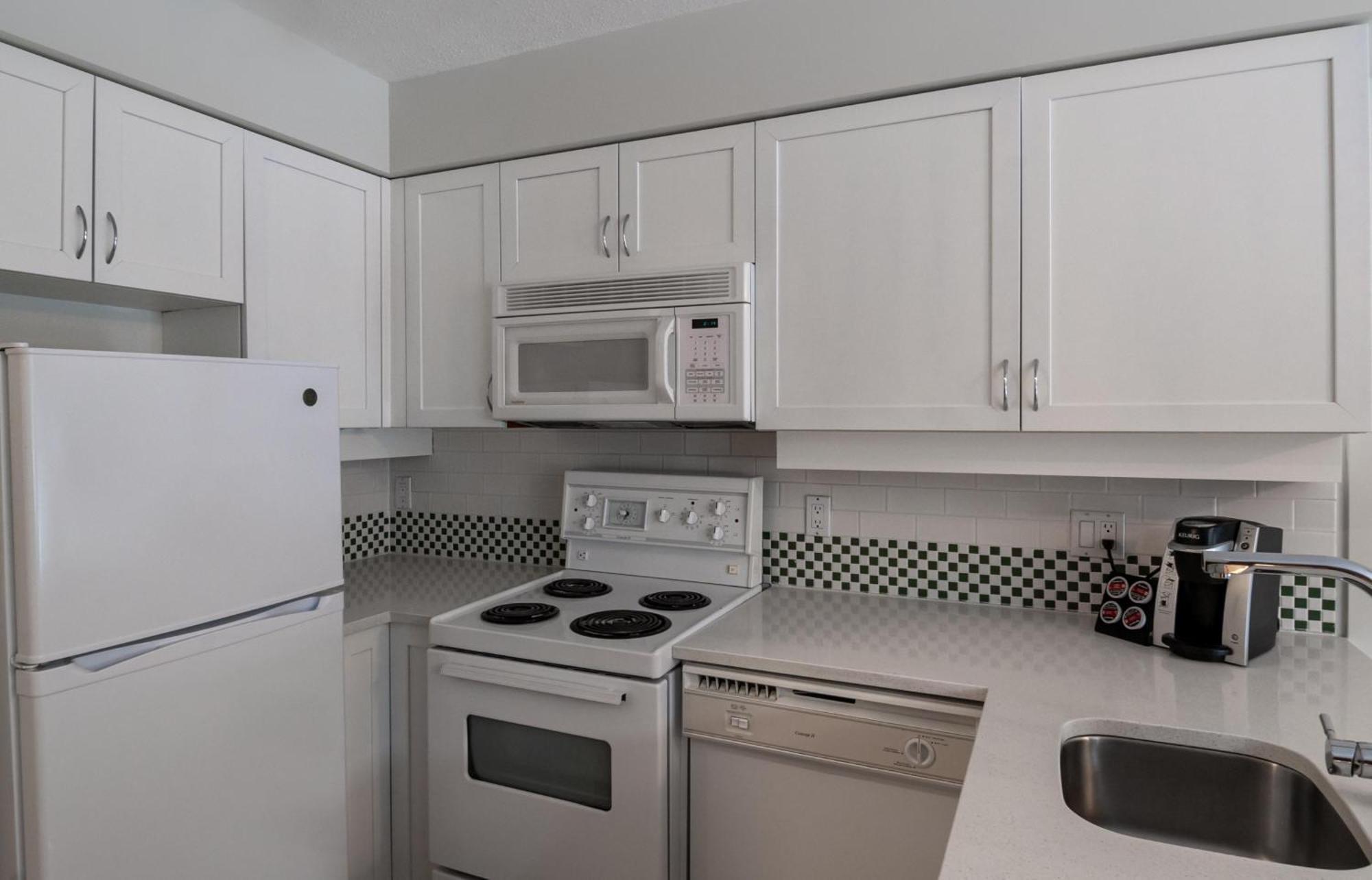 וויסטלר Alpenglow Lodge Family Studio With Murphy Bed By Mva מראה חיצוני תמונה