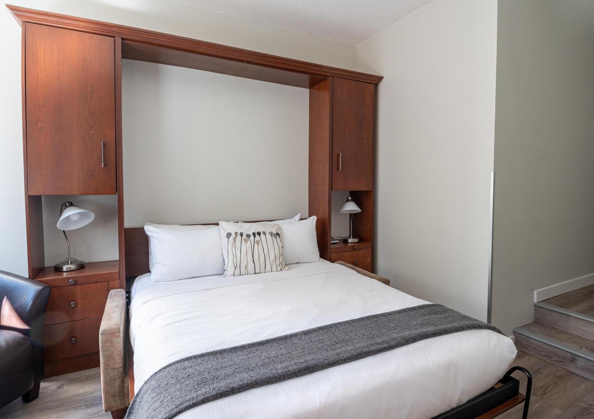 וויסטלר Alpenglow Lodge Family Studio With Murphy Bed By Mva מראה חיצוני תמונה